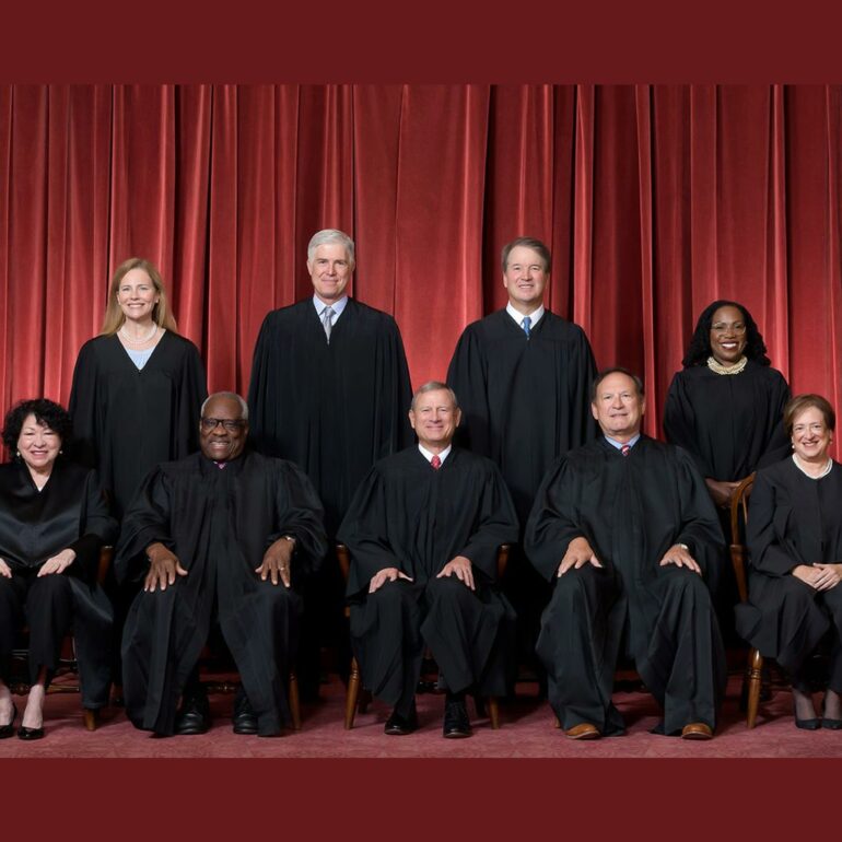 Trump -v- CASA case before SCOTUS to end birthright citizenship